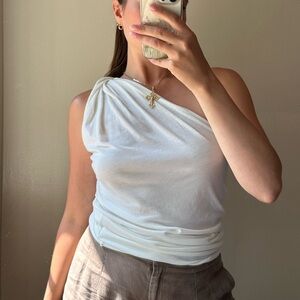 Knot top